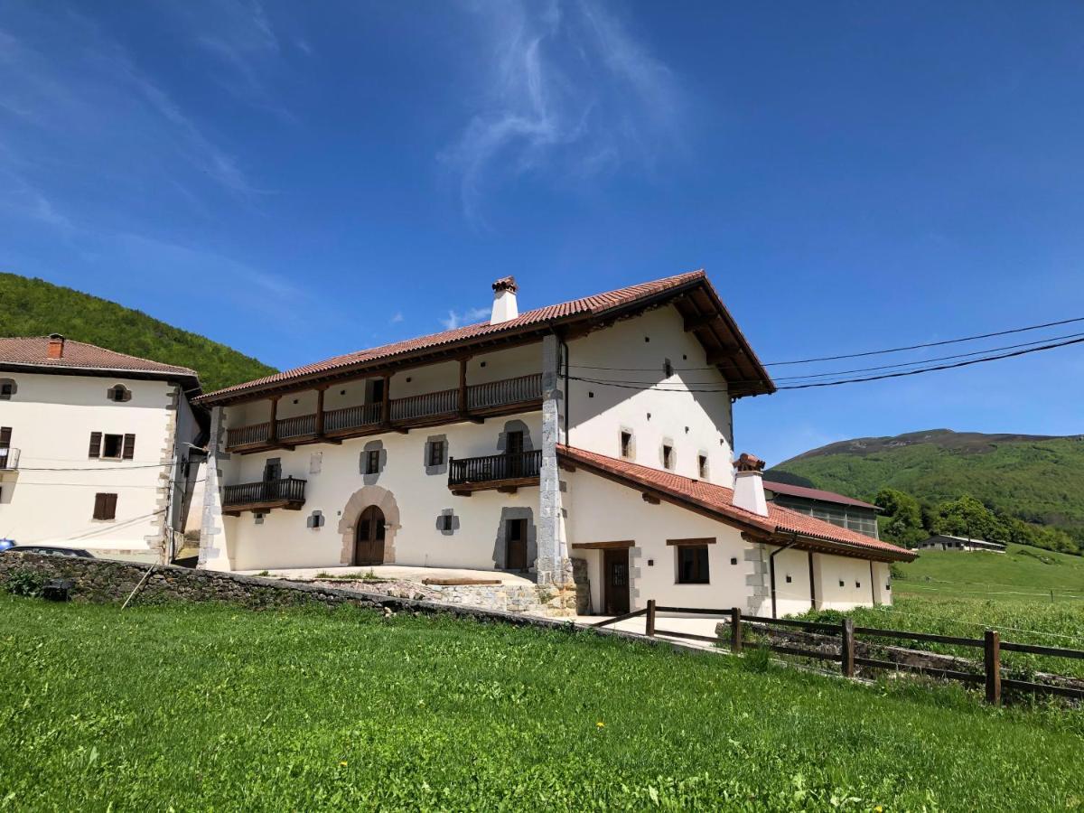Urruti Villa Zilbeti Buitenkant foto